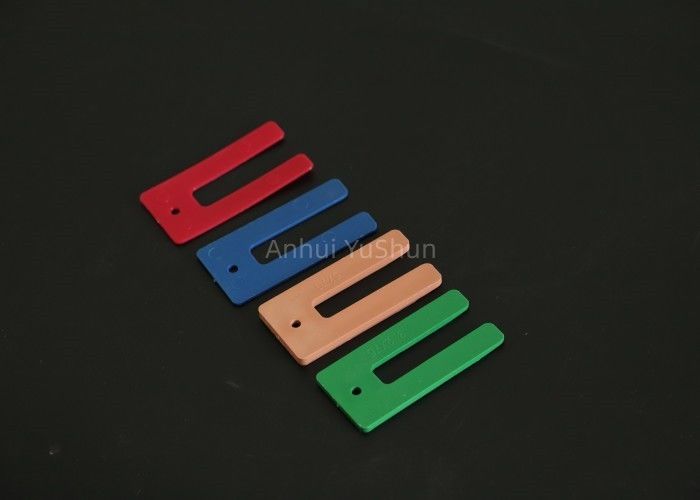 1.5mm 3,2mm 6,4mm 10mm πλαστικές εγκαταστάσεις παραθύρων ανθεκτική και κίτρινη απόδοση